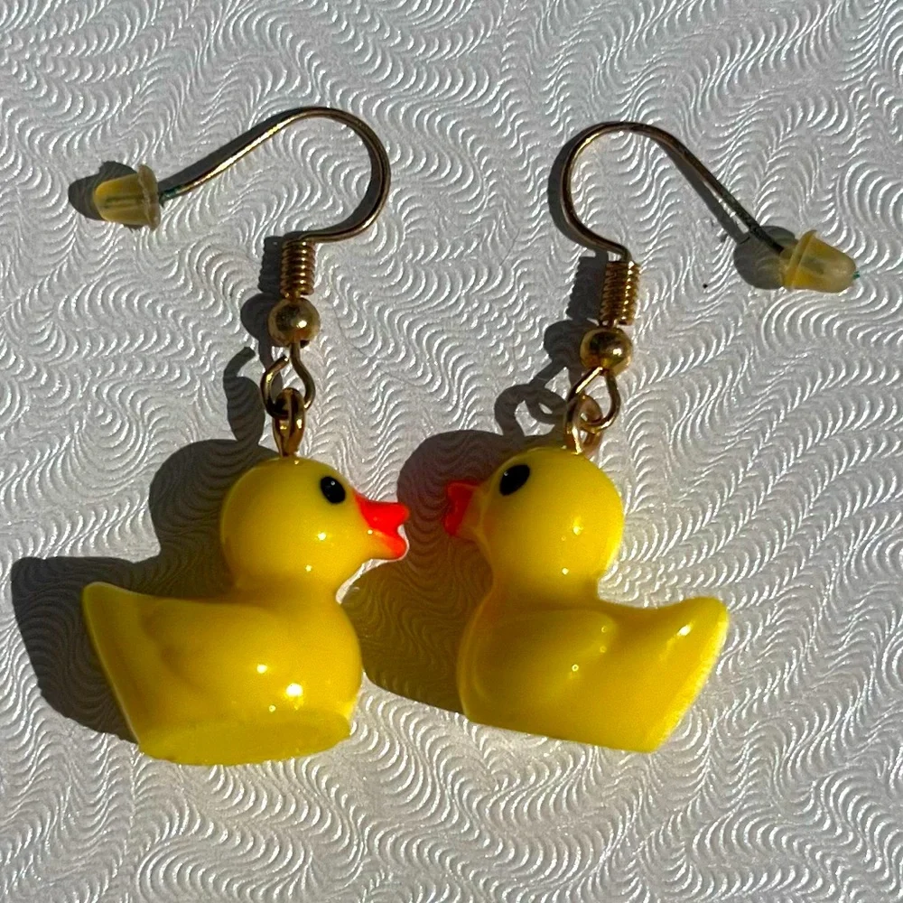 Duck Earring Set - Picture 1 of 2